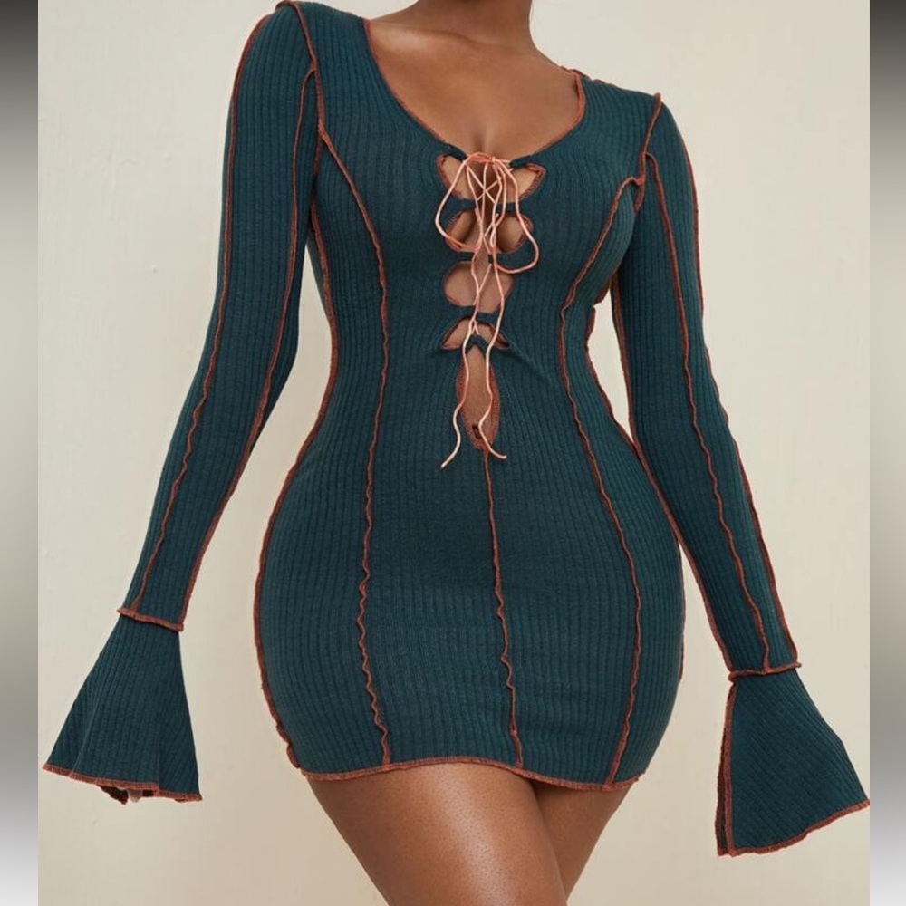 Elegant Teal and Orange Lace-Up Dress